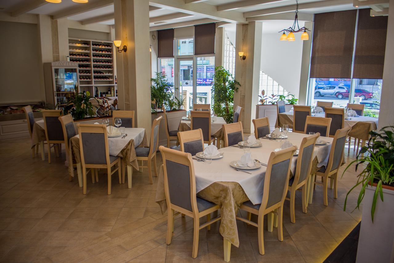 Hotel Vila Koral Durres Ngoại thất bức ảnh